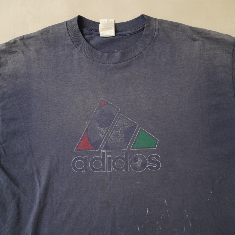 Vintage Adidas Faded Graphic T-Shirt XL Mens Navy Blue Faded Distressed Logo Tee - Picture 3 of 7